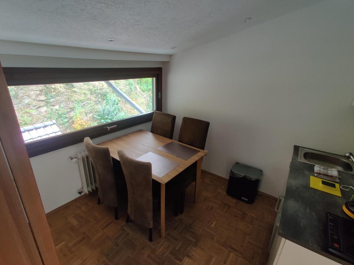 Ferienapartment: An Der Kunstakademie Heimbach Dış mekan fotoğraf
